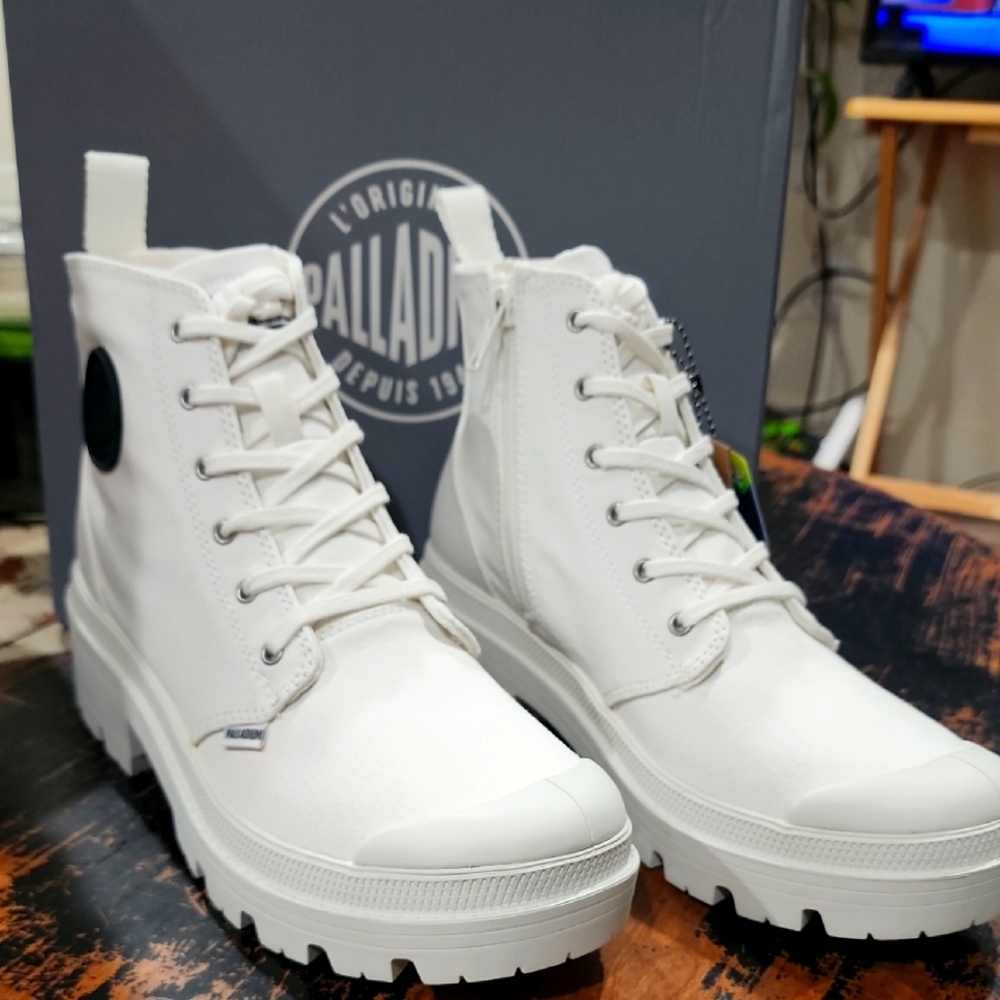 Palladium Pallabase Twill Star White, 9 Women's
